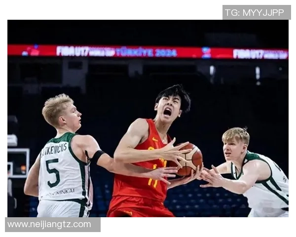 中国男篮对决立陶宛期待激烈碰撞展现篮球魅力与团队精神